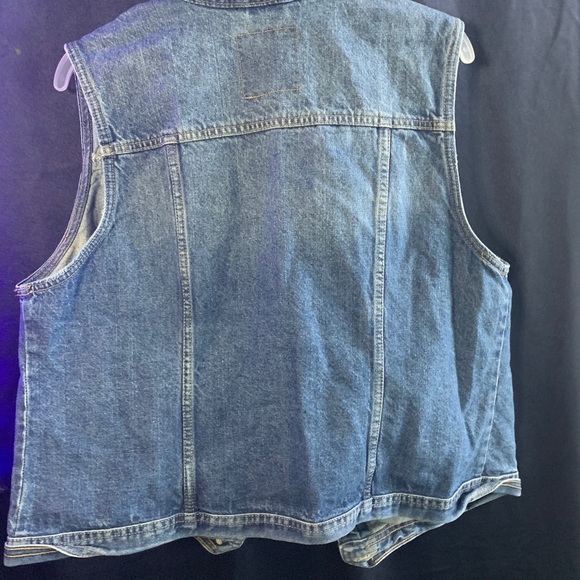 Jean jacket - Picture 2 of 2